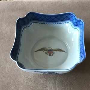 Mottahedeh Diplomatic Eagle Square Bowl
